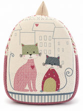 Lade das Bild in den Galerie-Viewer, Handgemachter Kinderrucksack mit Katzenmotiv aus Waffelpique – Rosa