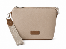 Lade das Bild in den Galerie-Viewer, Crossbody Bag Damen – Camel & Schwarz – Strukturkunstleder, 2 Gurte, kompakt & stylisch