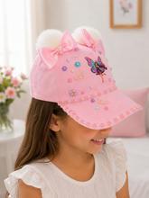 Lade das Bild in den Galerie-Viewer, Rosa Feen Mädchen Cap mit Schleifen & Pompons – Zauberhafte Kinder Basecap mit Perlen