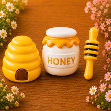 Lade das Bild in den Galerie-Viewer, Gipsfiguren Bastelset Bienenwelt - La colmena | Als fertiges 3er-Set | Auf Wunsch personalisierbar