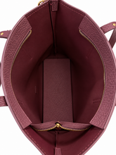 Load image into Gallery viewer, Große Shopper-Tasche mit Innentasche & Mini-Täschchen – Aubergine