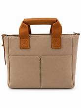 Load image into Gallery viewer, Satchel / Top-Handle-Handtasche – Kunstleder, Frontfach & Schulterriemen (34×21×12 cm) – Schwarz, Apricot, Salbei – 20 €