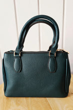 Lade das Bild in den Galerie-Viewer, Elegante Handtasche – Petrol / Cognac – strukturierte Kunstleder-Optik & Mini-Pouch | 27×24×8 cm