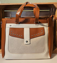 Lade das Bild in den Galerie-Viewer, Elegante Kunstleder-Tasche mit Struktur & Schultergurt | Schwarz-Weiß oder Braun-Creme