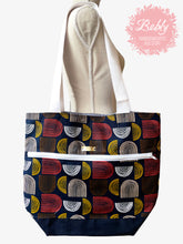 Lade das Bild in den Galerie-Viewer, Tragetasche, Shopper XXL "Rainbow" mit integrierter herausnehmbarer Kosmetiktasche