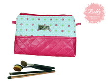Lade das Bild in den Galerie-Viewer, Kosmetiktasche/Kosmetikbeutel aus beschichtetem Stoff und Kunstleder