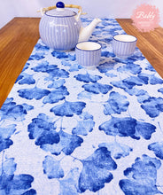 Lade das Bild in den Galerie-Viewer, Tischläufer Ginkgo