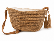 Charger l'image dans la galerie, Geflochtene Umhängetasche in Cognac – Sommertasche mit Quasten

