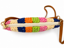 Lade das Bild in den Galerie-Viewer, Damen Clutch geflochten bunt – Umhängetasche &amp; Handtasche 28 × 17 cm
