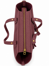 Load image into Gallery viewer, Große Shopper-Tasche mit Innentasche &amp; Mini-Täschchen – Aubergine

