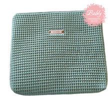 Lade das Bild in den Galerie-Viewer, iPad Hülle 13 Zoll – Tablet Hülle – Tablet Tasche aus Waffelpique Baumwolle – Handgemachte Schutzhülle mit Vordertasche &amp; Reißverschluss
