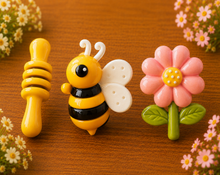 Lade das Bild in den Galerie-Viewer, Gipsfiguren Bastelset Bienenwelt - La colmena | Als fertiges 3er-Set | Auf Wunsch personalisierbar
