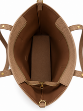 Lade das Bild in den Galerie-Viewer, Große Shopper-Tasche mit Innentasche &amp; Mini-Täschchen – Camel
