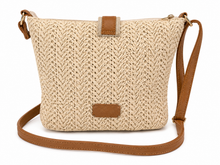 Lade das Bild in den Galerie-Viewer, Geflochtene Umhängetasche in Camel – leichte Sommertasche | 27 × 21 cm
